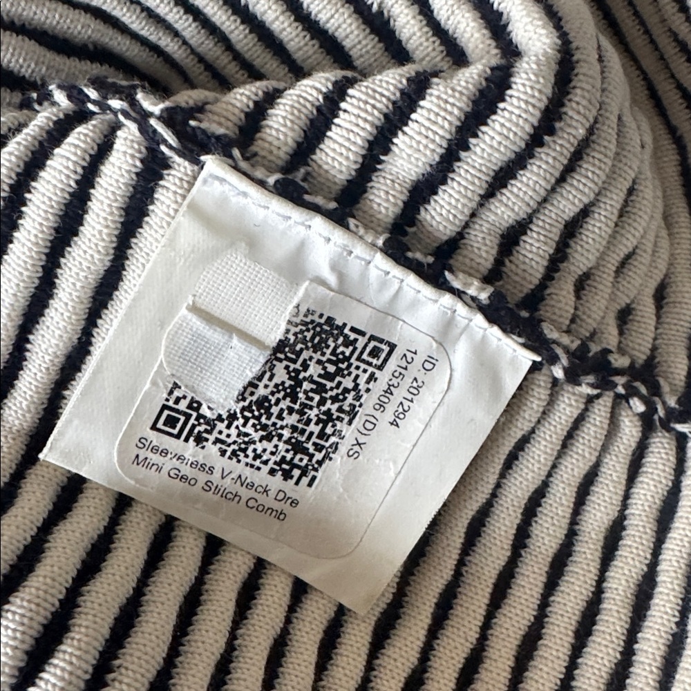 TORY BURCH DRESS - Picture 6 of 6